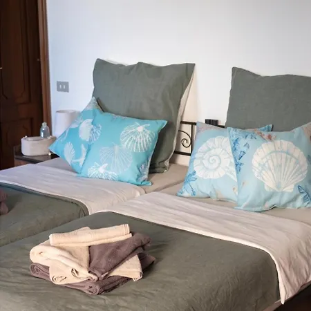 Locazione Turistica Serra&walz Apartament Tinnura